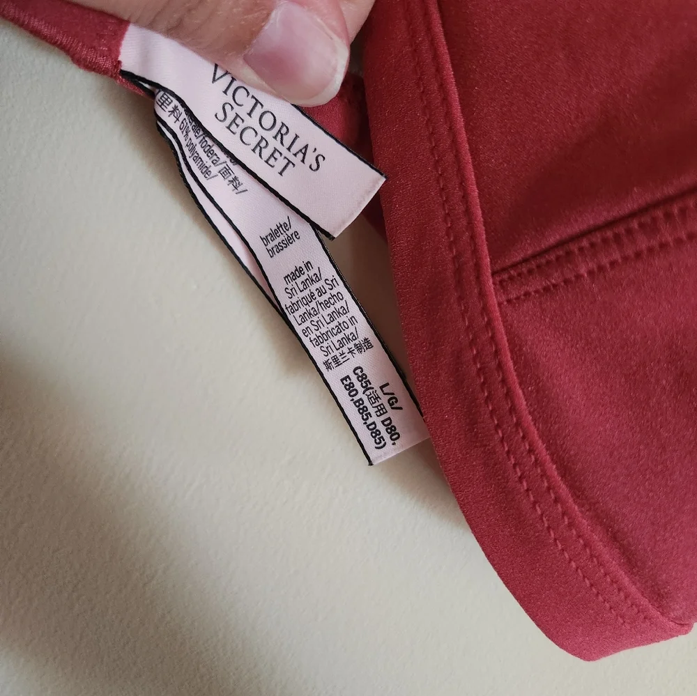 Victoria's Secret Scalloped Bralette Salmon Color Large